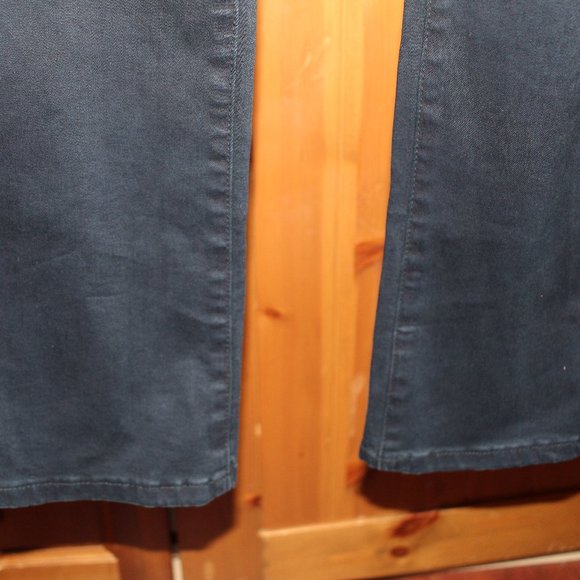 Tommy Hilfiger Greenwich Straight-Leg Jeans Midnight Blue Size 10 NWT - Picture 3 of 14